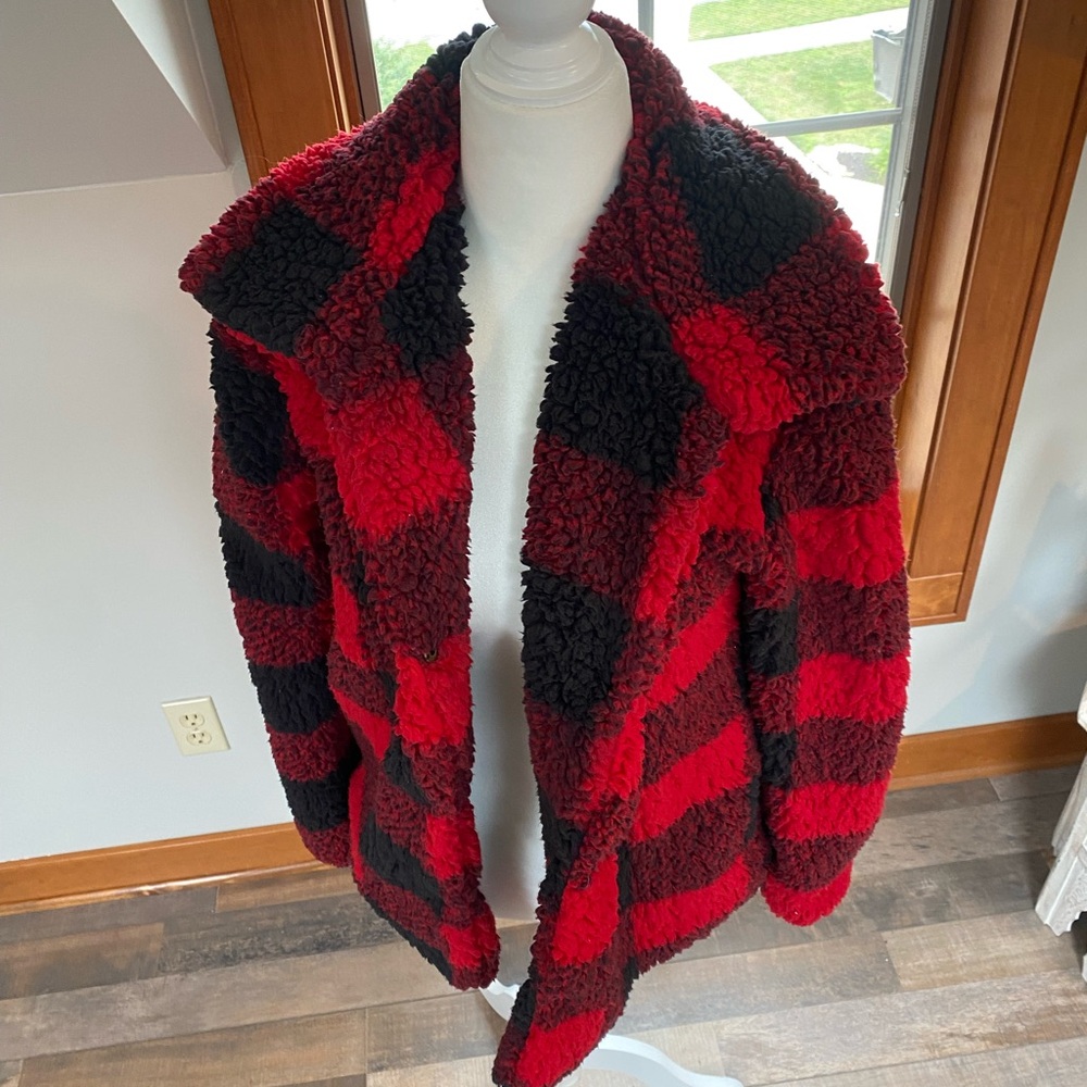 Knox Rose buffalo check sherpa jacket